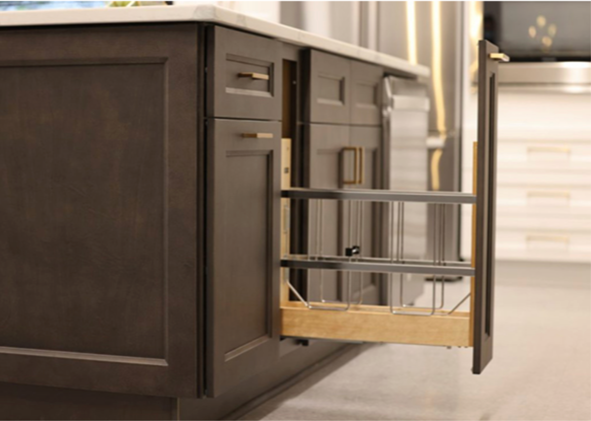 Esca Vintage Shaker Cabinet Door